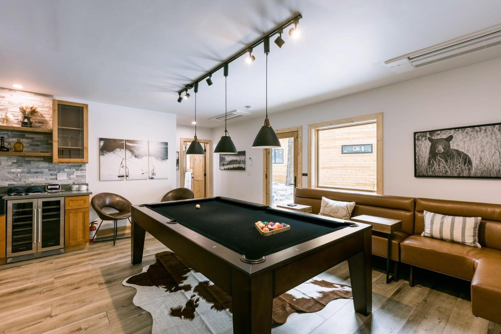 Coyote Moon By Avantstay Cabin Wsauna Mins From Dt Truckee Northstar Eksteriør bilde